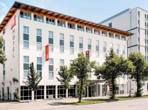 Гостиница ibis Hotel München Garching  Гархинг